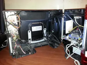 1983 Hitachi TV PC modification