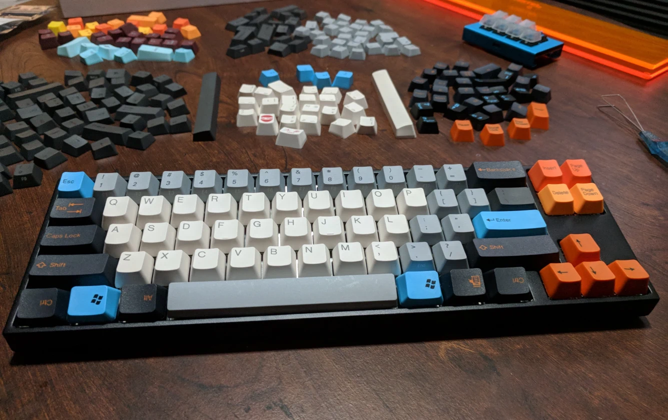 The Varmilo VA68M keyboard getting new keycaps installed